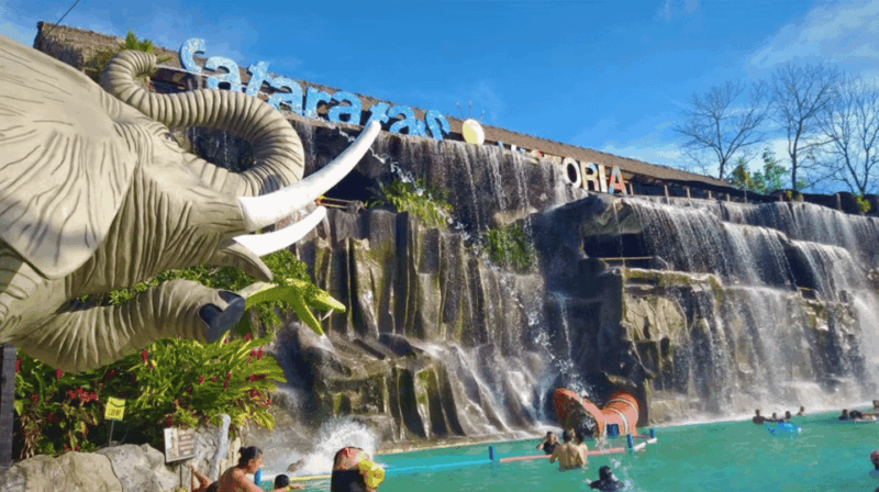 From Bogotá: Private Tour to Pablo Escobar's Theme Park - Experience and Activities