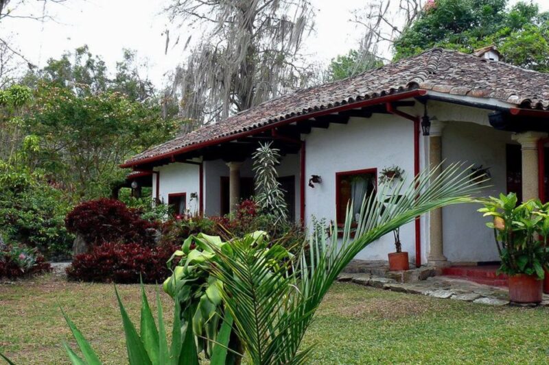 From Bogotá: the Coloma Coffee Farm Day Trip With Lunch - Savor Traditional Lunch