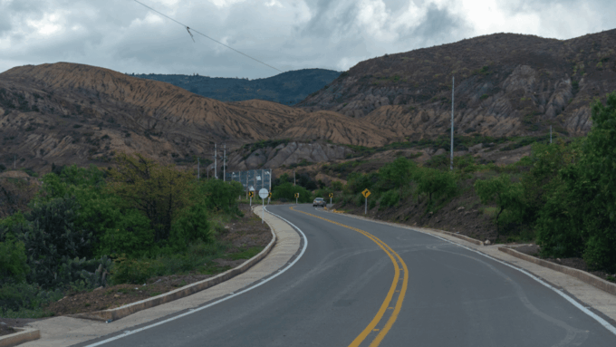 FROM BOGOTA: TOUR TO THE VILLAGE OF VILLA DE LEIVA - Exploring Villa De Leyva