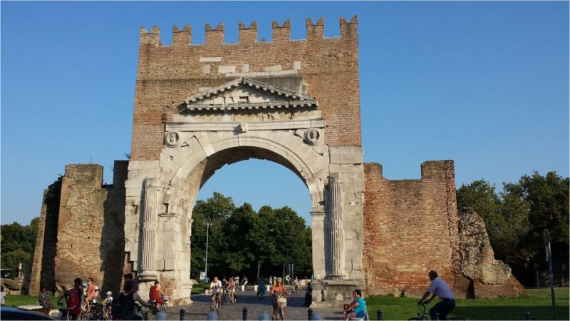 From Bologna: Private Full-Day Ravenna and Rimini Day Trip - Discovering Borgo San Giuliano