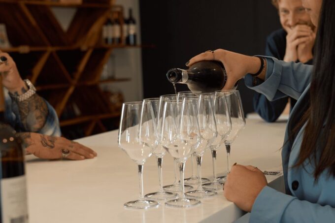 From Bordeaux: Private Wine Tour to Saint-Émilion - Tasting the Local Wines