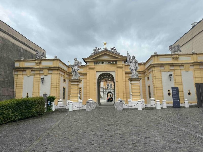 From Bratislava/Vienna: Melk, Hallstatt and Salzburg Daytrip - Stops