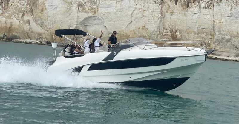 From Brighton: Beneteau Flyer Sundeck Private Charter - Good To Know