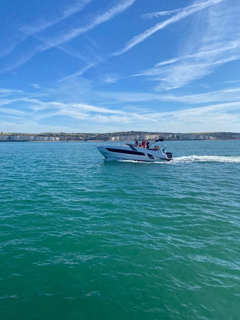 From Brighton: Beneteau Flyer Sundeck Private Charter - Luxurious Onboard Amenities