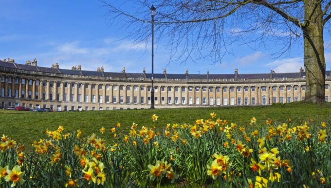 From Brighton: Stonehenge and Bath Full-Day Trip - Key Landmarks in Bath
