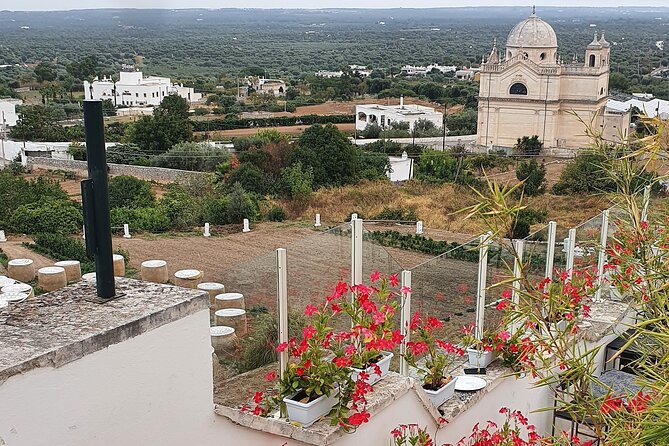 From Brindisi: Alberobello, Locorotondo, Ostuni & Apulian Brunch - Exploring Locorotondo