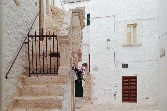 From Brindisi: Alberobello, Locorotondo, Ostuni & Apulian Brunch - Apulian Brunch Experience