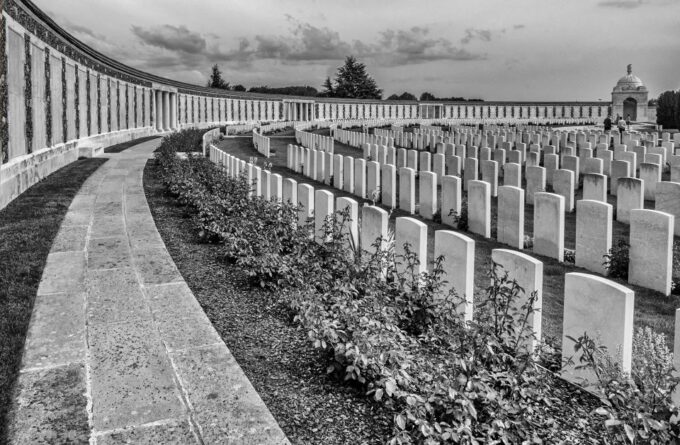 From Bruges: Flanders Fields Remembrance Full-Day Trip - Meal and Museum Experiences