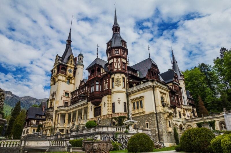 From Bucharest: A Taste of Transylvania: Private Tour - Bran Castle Exploration