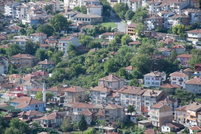 From Bucharest: Experience Bulgaria Small-Group Trip - Exploring Veliko Tarnovo and Arbanassi