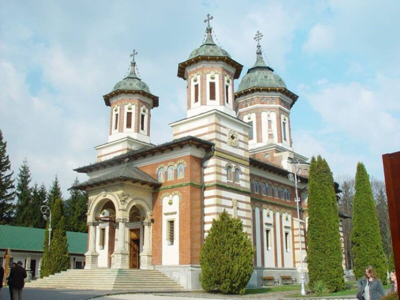 From Bucharest: Full-Day Private Dracula Tour - Departure and Duration