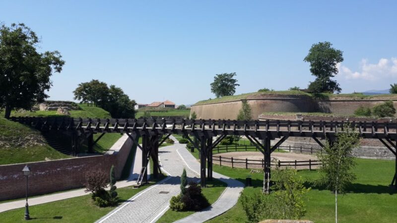 From Bucharest: Multi-City Dracula 8-Day Private Tour - Tour Experience and Amenities