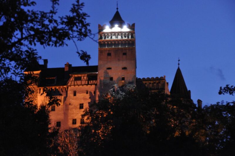 From Bucharest: Private 6-Day Dracula Tour in Transylvania - Itinerary Highlights