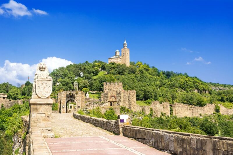 From Bucharest: Private Guided Tour to Veliko Tarnovo - Key Points