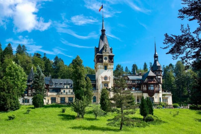 From Bucharest: Transylvanias Treasures In a 3-Day Tour - Bran Castle and Brașov