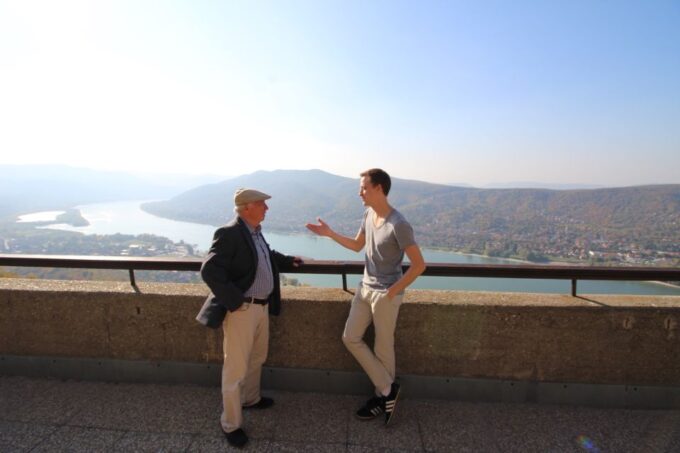 From Budapest: Danube Bend & Szentendre Tour With Lunch - Languages Offered