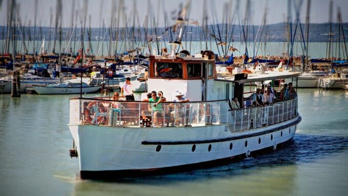 From Budapest: Lake Balaton Day Tour - UNESCO World Heritage Site