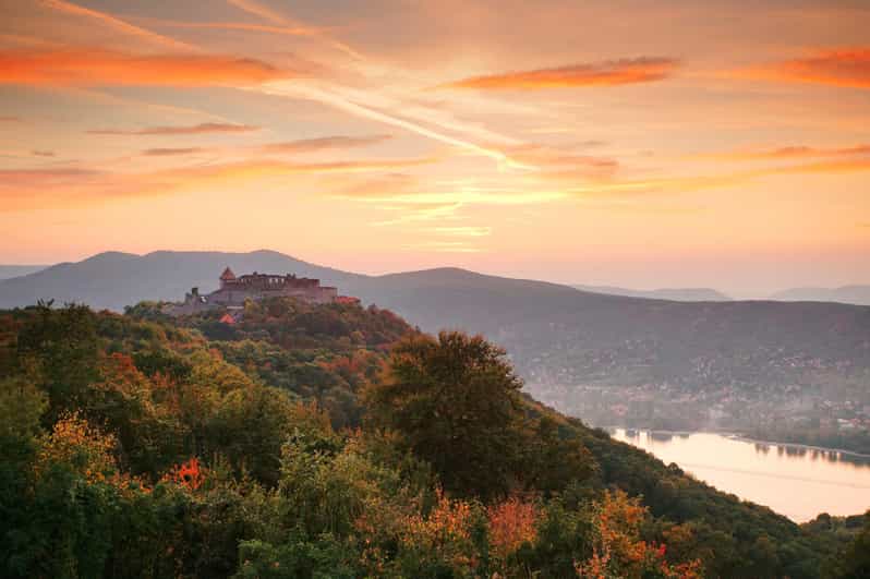 From Budapest: Roundtrip Visegrád Hydrofoil Cruise - Key Points