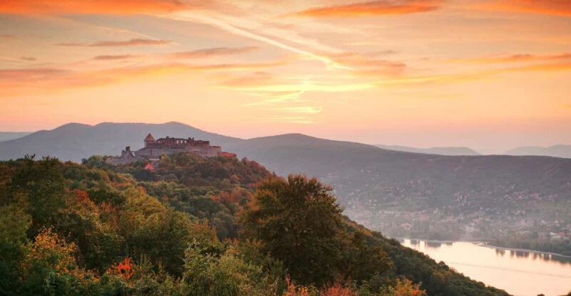 From Budapest: Roundtrip Visegrád Hydrofoil Cruise - Experience Highlights