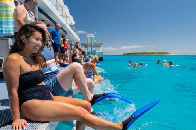 From Bundaberg: Barrier Reef & Lady Musgrave Island Day Tour - Highlights and Experiences