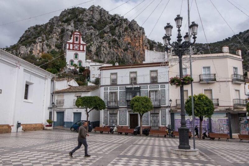 From Cadiz: Private White Villages of Andalusia Day Trip - Key Points