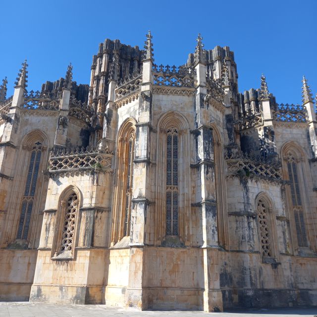 From Caldas Da Rainha: Alcobaça and Batalha Monasteries Tour - Key Points