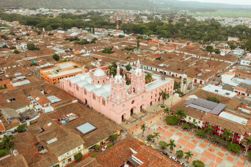 From Cali: Buga Tour With Basilica Visit - Exploring the Basilica
