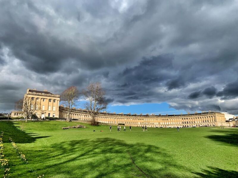 From Cambridge: Guided Day Tour to Bath & Stonehenge - The Prehistoric Stonehenge