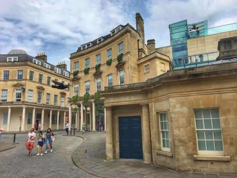 From Cambridge: Guided Day Tour to Bath & Stonehenge - Exploring Historic Bath