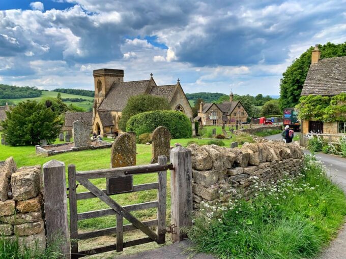 From Cambridge: Guided Day Tour to Stratford & the Cotswolds - Cancellation and Payment Options