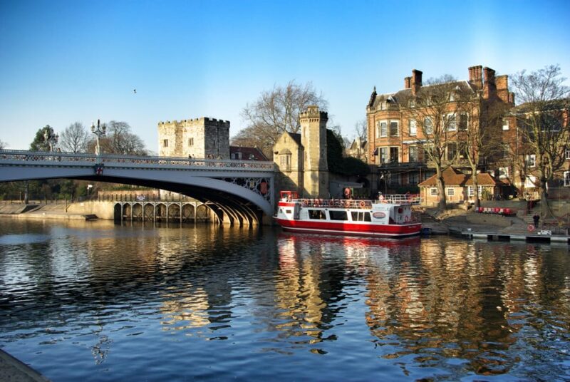 From Cambridge: Guided Day Tour to York - Meeting Point and Additional Information
