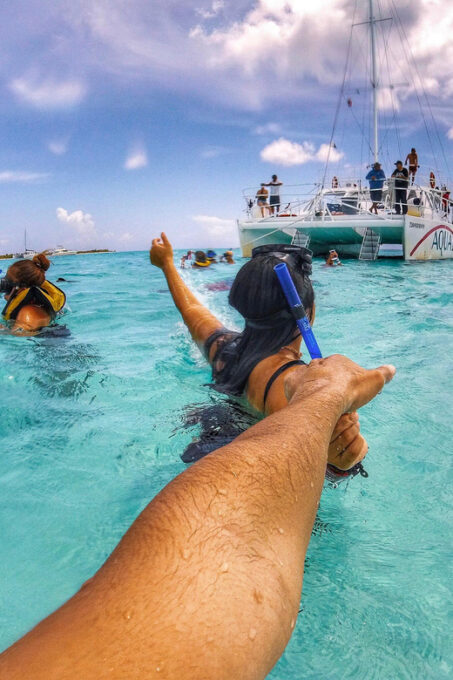 From Cancun: Isla Mujeres Catamaran Trip W/ Lunch & Open Bar - Buffet Lunch at Beach Club