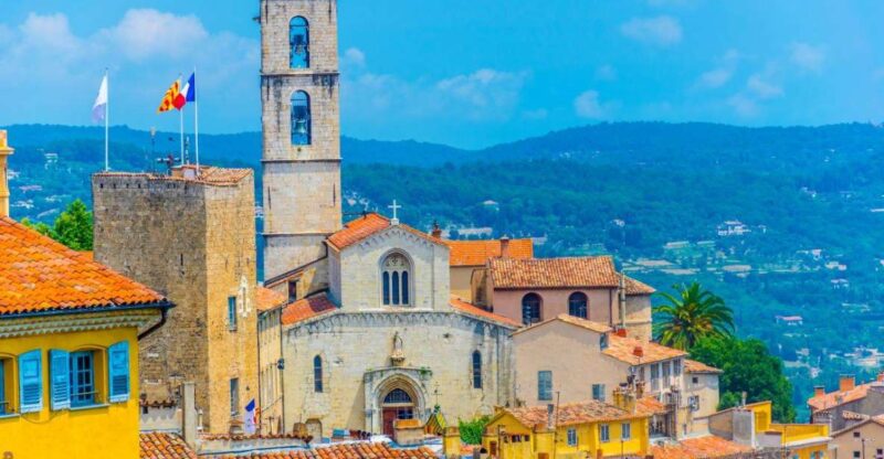 From Cannes: St Tropez & Port Grimaud Sightseeing Tour - Exploring Saint-Tropez