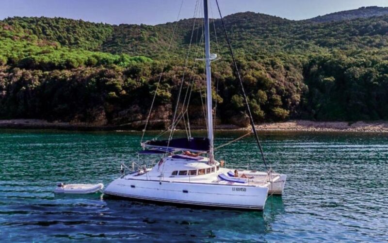 From Cannigione: Catamaran Tour Among La Maddalena Islands - Key Points