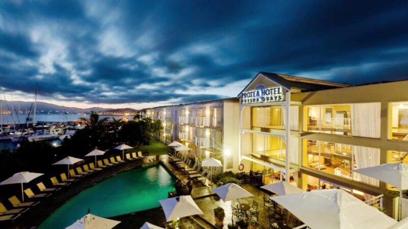 From Cape Town: 4 Day Luxury Garden Route Selection Tour - Botlierskop Game Reserve Safari