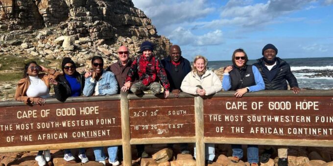 From Cape Town:Private Tour to Boulders Beach and Cape Point - Boulders Beach and Sightseeing Return