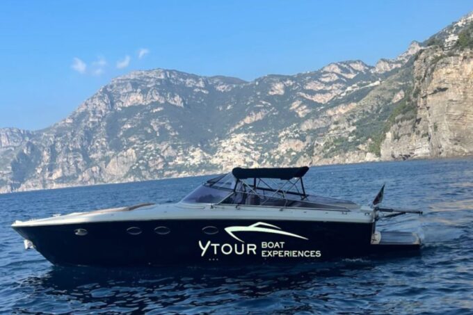 From Capri: Capri Half Day Yacht Tour - Meeting Point and Tips