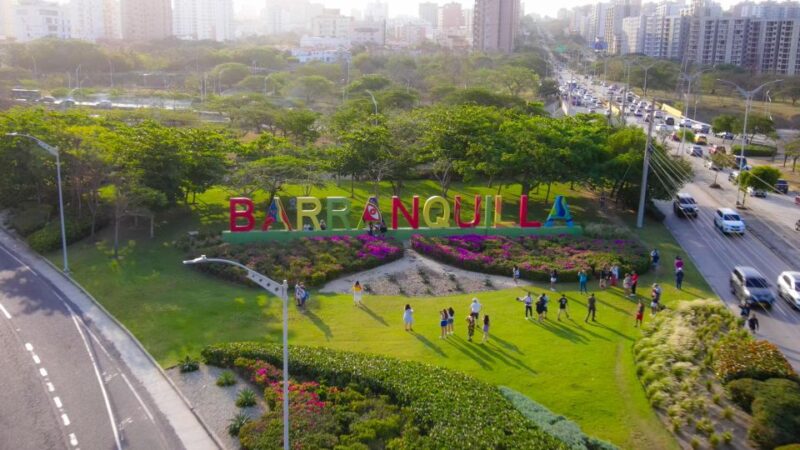 From Cartagena: Barranquilla & Santa Marta Guided City Tour - Included Services
