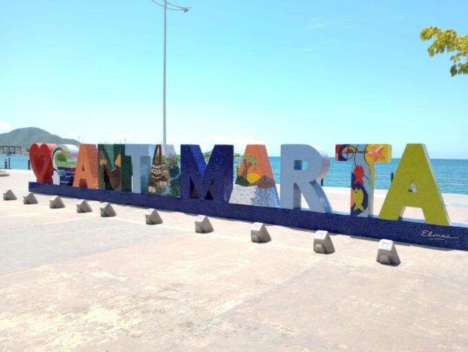 From Cartagena: Barranquilla & Santa Marta Guided City Tour - Beachfront Experience