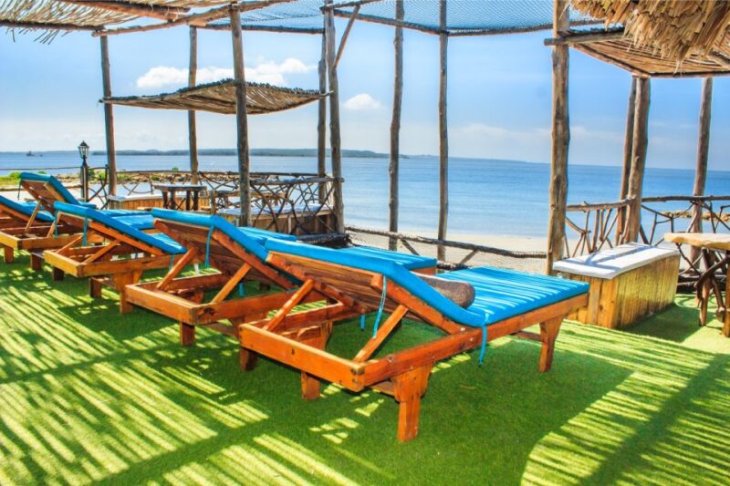 From Cartagena: Speedboat Tour to Tierra Bomba Island - Important Information