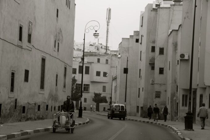 From Casablanca: 2-Day Private Tour of Fes and Meknes - Fes Walking Tour Itinerary