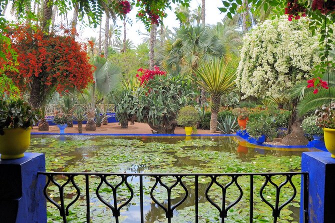 From Casablanca to Marrakech: A Day of History and Culture. - Itinerary