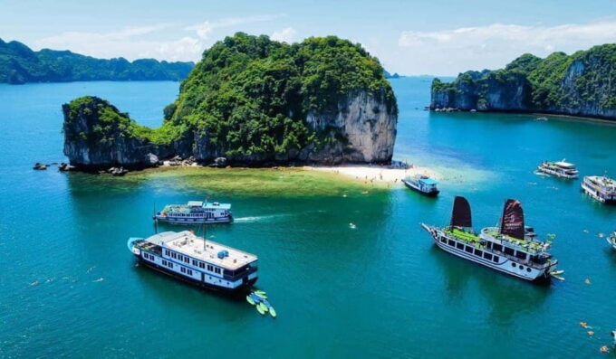 From Cat Ba: Full-Day Tour Explore the Stunning Lan Ha Bay - Cruise and Sightseeing