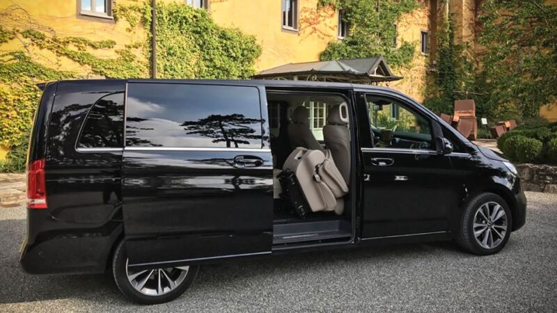 From Catania: 1-Way Private Airport Transfer to Palermo - Vehicle and Amenities