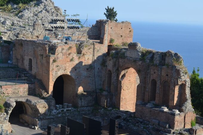 From Catania: Guided Tour of Mount Etna and Taormina - COVID-19 Measures