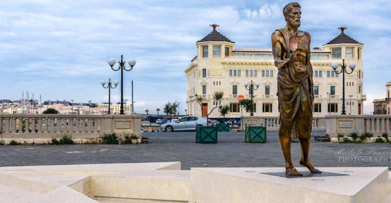 From Catania: Minivan Tour of Syracuse and Noto - Capital of Sicilian Baroque