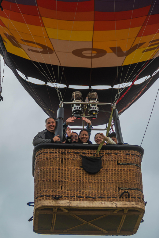 From Cdmx: Hot Air Balloon Flight, Breakfast & Pickup - Inclusions and Highlights