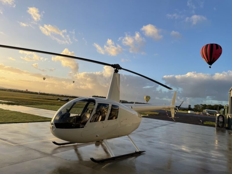 From Cessnock: Private Helicopter Flight & Dining Experience - Participant Weight Requirements
