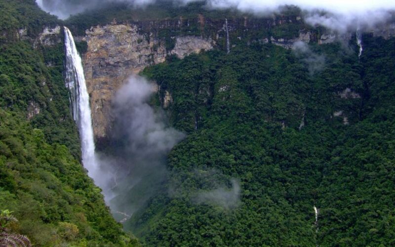 From Chachapoyas: Gocta Waterfall Full-Day Hiking Tour - Key Points