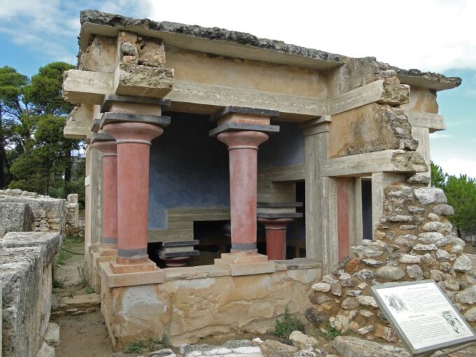 From Chania: Full-Day Heraklion Highlights Guided Tour - Practical Information